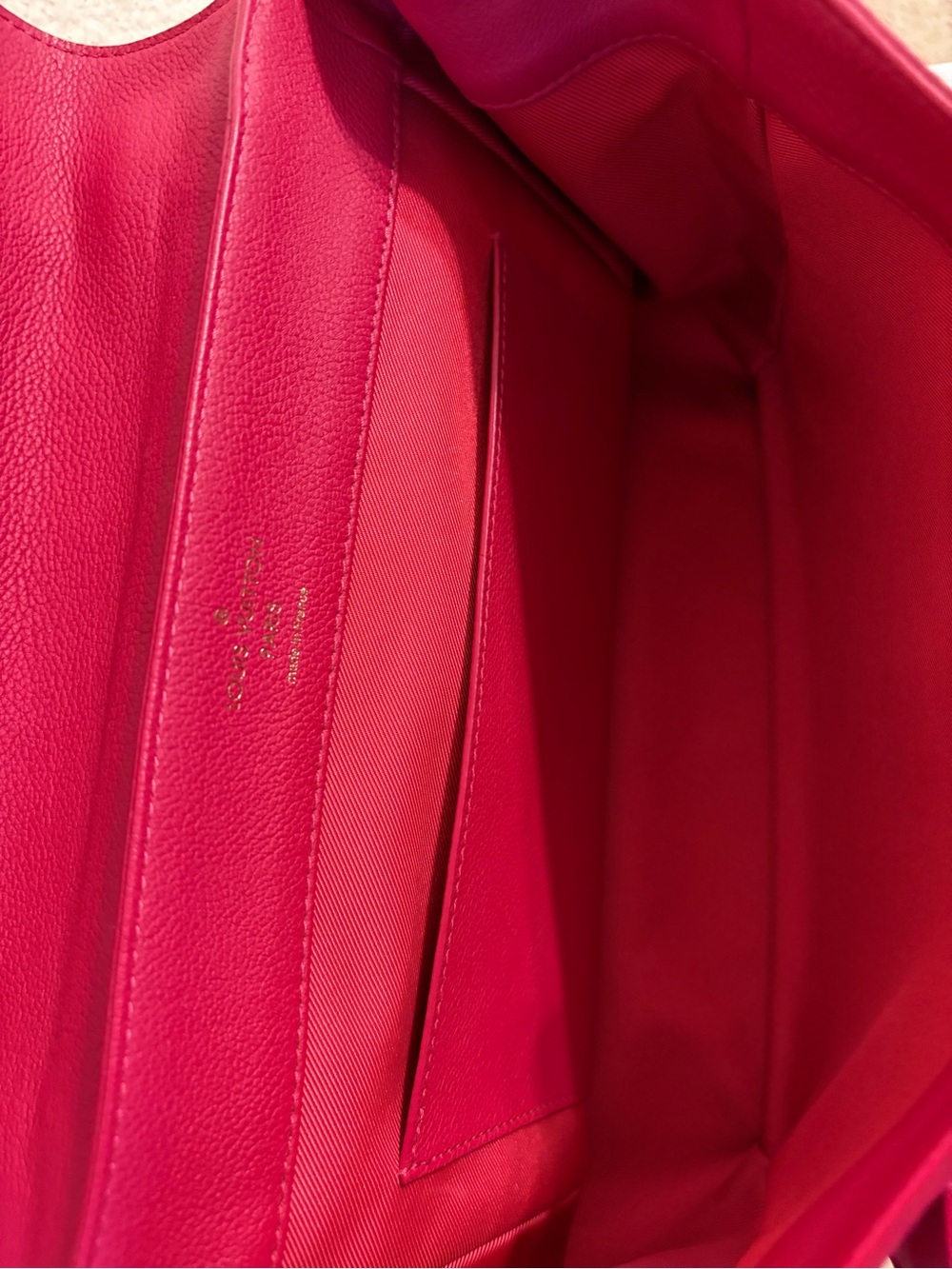 Louis Vuitton Fuchsia Top-Handle Satchel with Black Handle - Picture 10 of 14